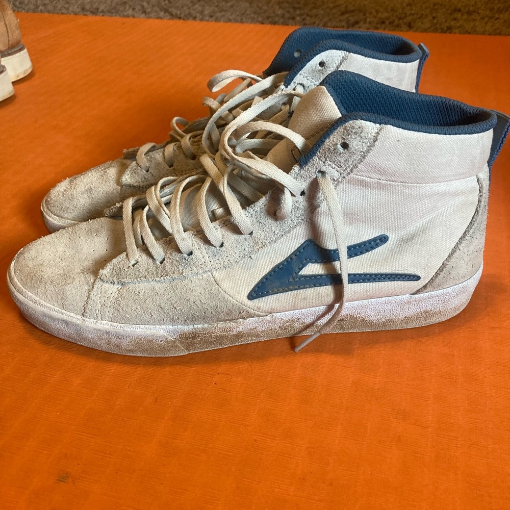 Lakai skate shoes size 10